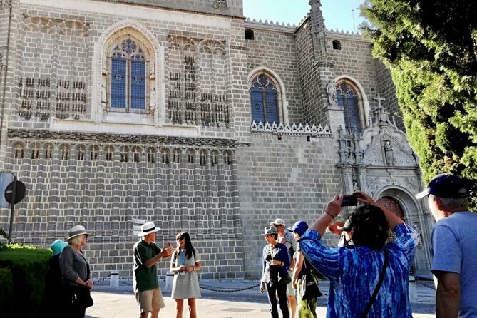 Private Full-Day Guided Tour from Madrid to Toledo in a Luxury Vehicle - FAQ