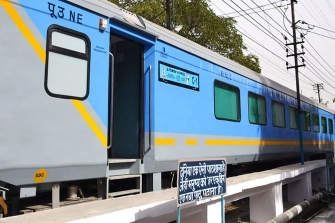 Taj Mahal and Agra Tour By Express Train - Return Journey and Evening Train Back to Delhi