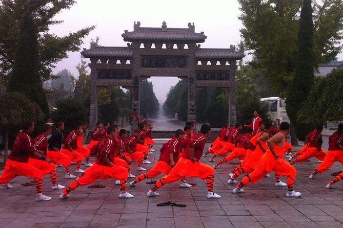 Xi'an Private Day Trip to Shaolin Temple and Songyang Academy by Bullet Train - Visiting Shaolin Temple: The Cradle of Chinese Kungfu