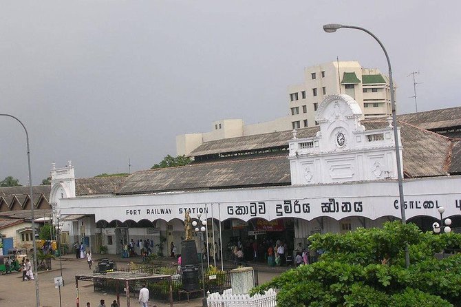 Colombo to Kandy Train Tickets (Reserved Seats) - Why Take the Colombo to Kandy Train?