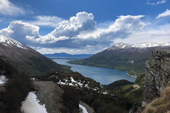 FullUshuaia: Tierra del Fuego+Train+ Beagle Chanel + Fagnano Lake - Key Points