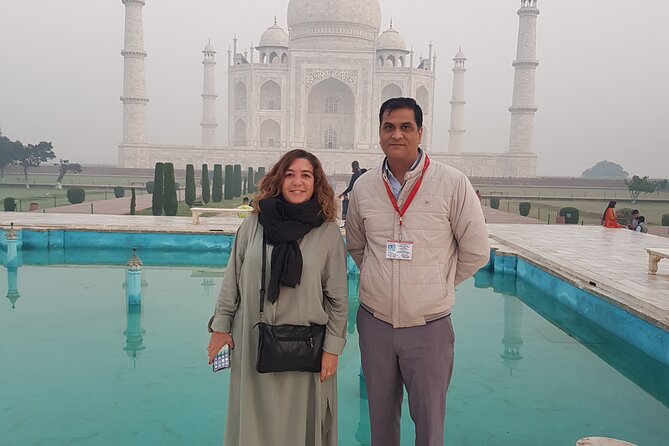 Gatimaan Train Tour, Delhi- Agra - Delhi: With Train Tickets. - Key Points