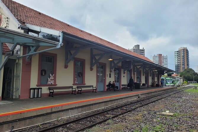 Maria Fumaça Train Tour Including Lunch - Key Points