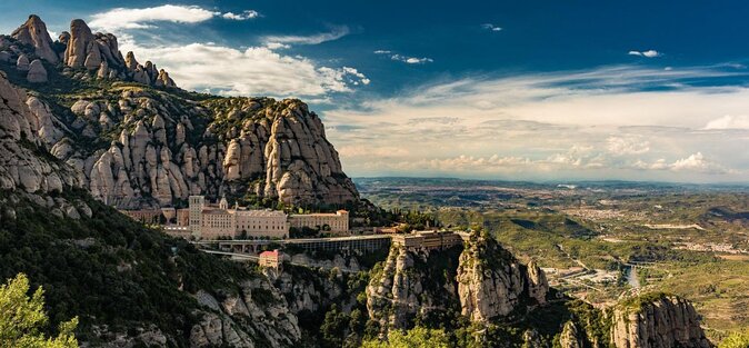 Marvellous Montserrat Private Day Tour : Train & Cable-car tickets Included - Key Points