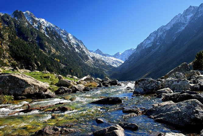 Pyrenees Private Tour from Barcelona with Easy Hike & Cogwheel Train - Exploring the Pyrenees Private Tour from Barcelona: An In-Depth Review